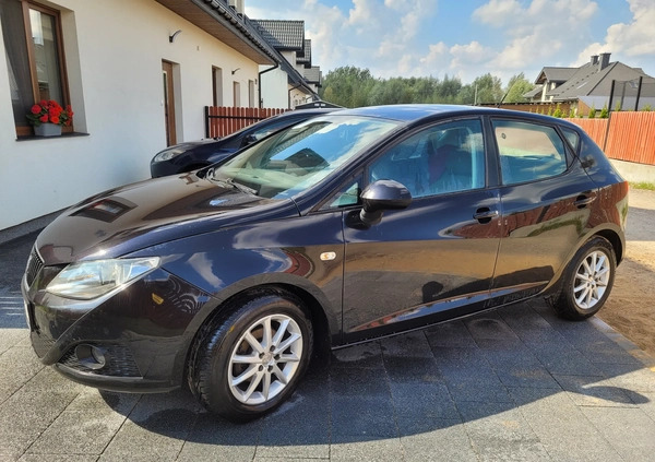 Seat Ibiza cena 10000 przebieg: 225000, rok produkcji 2010 z Wasilków małe 37